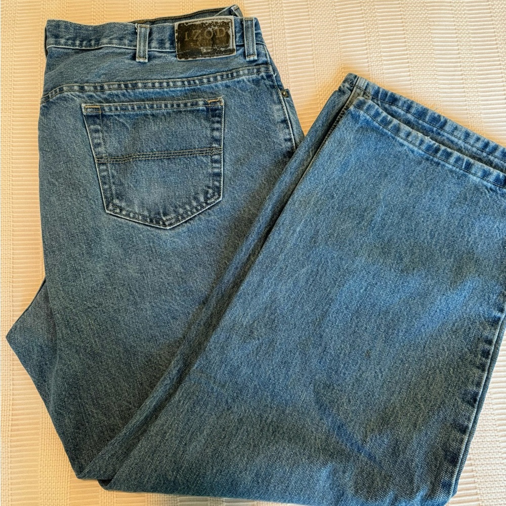 IZOD Jeans- classic fit
